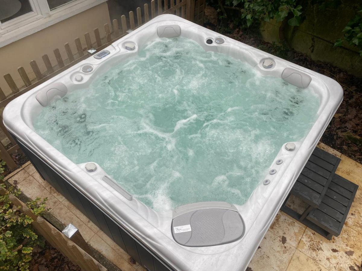 Maison Avec Jardin Et Jacuzzi Proche Polytechnique Palaiseau Buitenkant foto